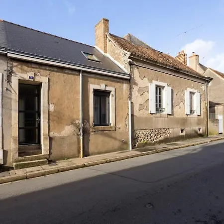 3 Pers Gite Pasteur Noyen Sur Sarthe Centre Esterno foto